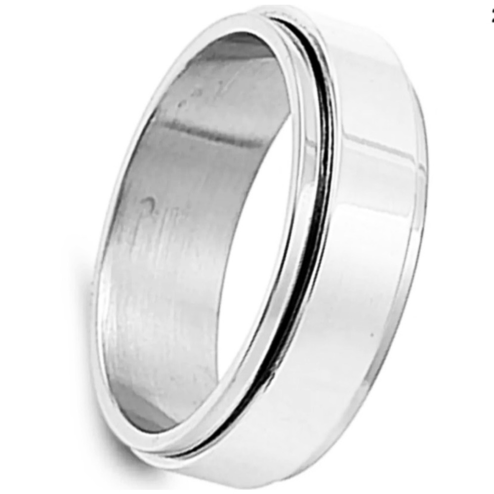 💗 SPINNER Stainless Steel Ring Size 8 1/2 NEW